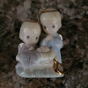 Precious Moments Holy Family Nativity Christmas Ornament-1997